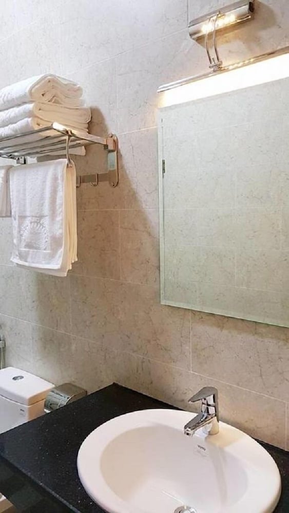 Nang Vang Hotel