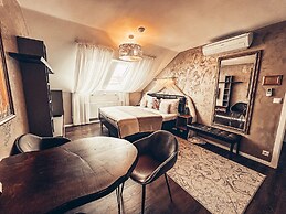 Alfons Boutique Hotel