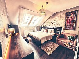 Alfons Boutique Hotel