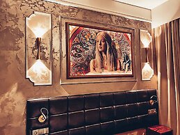 Alfons Boutique Hotel
