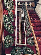 Alfons Boutique Hotel