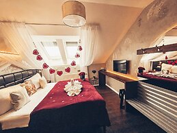 Alfons Boutique Hotel
