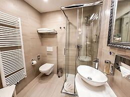 Alfons Boutique Hotel