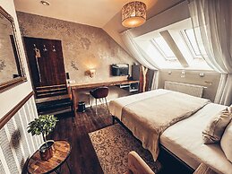 Alfons Boutique Hotel