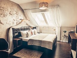 Alfons Boutique Hotel