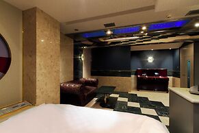 HOTEL G7 - Adults Only