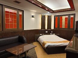 HOTEL G7 - Adults Only