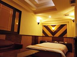 HOTEL G7 - Adults Only