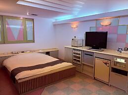 HOTEL G7 - Adults Only