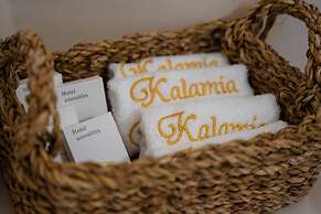 Kalamia Cave House