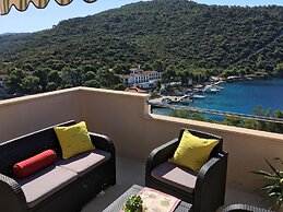 Apartments Ladesta