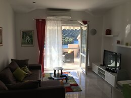 Apartments Ladesta