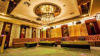 Imperial Palace Hotel