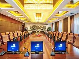 Imperial Palace Hotel