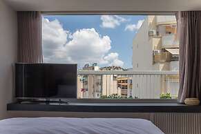 The Athens Luxury
