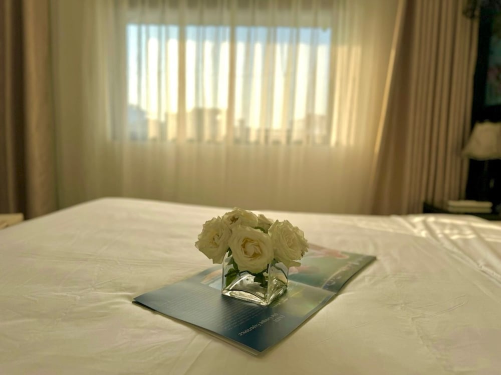 Hanoi Elpis Hotel