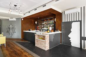 Boutique-Hotel PARADOX