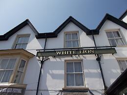 The White Lion Hotel