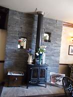 The White Lion Hotel