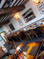 The White Lion Hotel