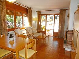 Apartment Alier