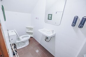 Sleeper  House