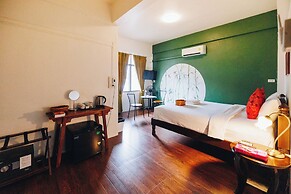 Sleeper  House