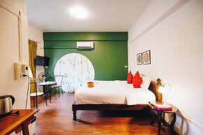Sleeper  House