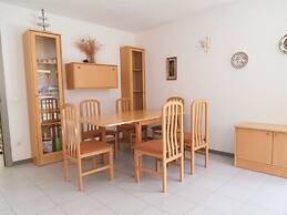 Apartment Open Pals