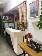 Parmis Rooms