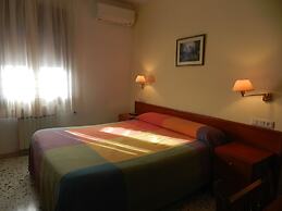 Hostal Restaurant Cal Feliuet