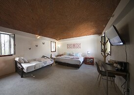 Casa Ayvar