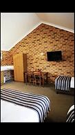 Condobolin Motor Inn