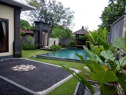 Avisaravilla and Guest House