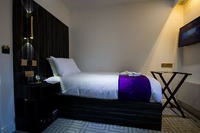 DJ Suites Blackpool