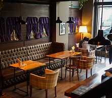 Hotel 28