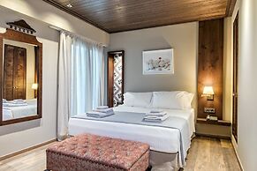 Estia Boutique Apartments