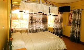 Olorropil Hotel