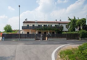 Gate To Verona