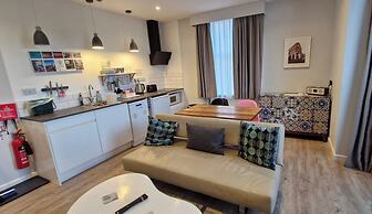 Cotswold Aparthotel