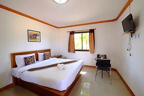 Paktraporn Resort