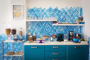 Colors B&B