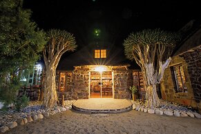 Tsauchab River Lodge