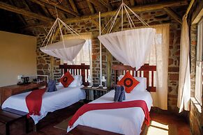 Tsauchab River Lodge