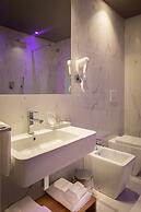 HNN Luxury Suites