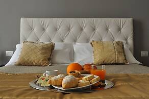 HNN Luxury Suites
