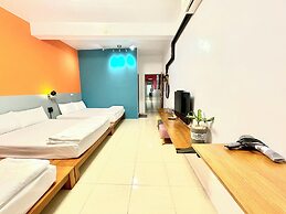 Snug Nine Inn