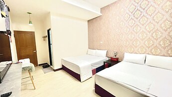 Snug Nine Inn