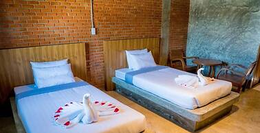 Tonfang Hotel