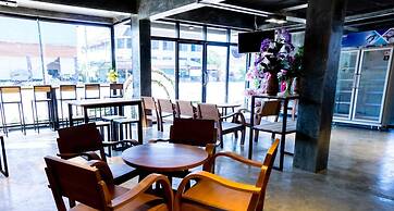 Tonfang Hotel